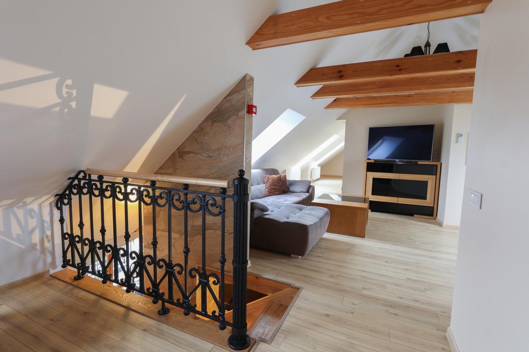Central Hotel Radziwiliszki Extérieur photo