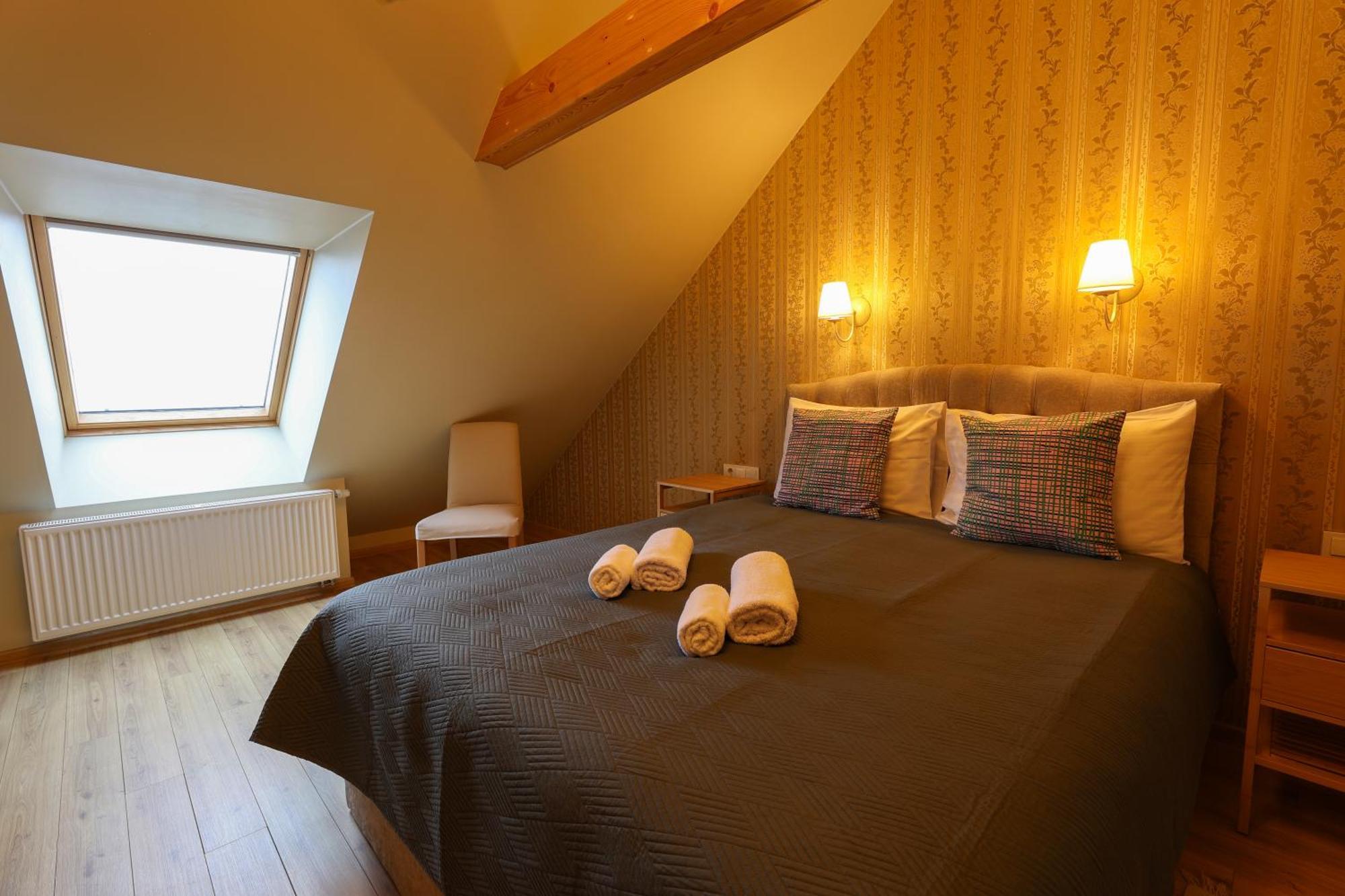 Central Hotel Radziwiliszki Extérieur photo