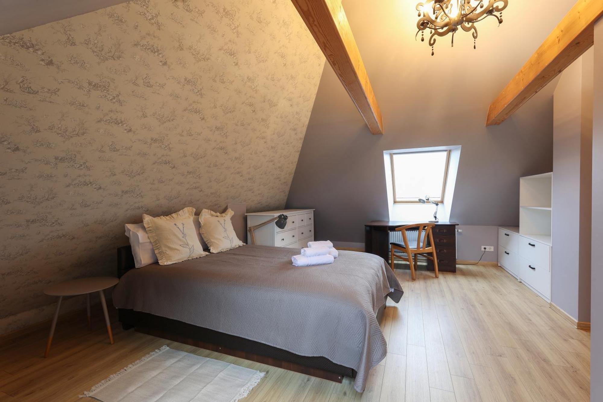 Central Hotel Radziwiliszki Extérieur photo