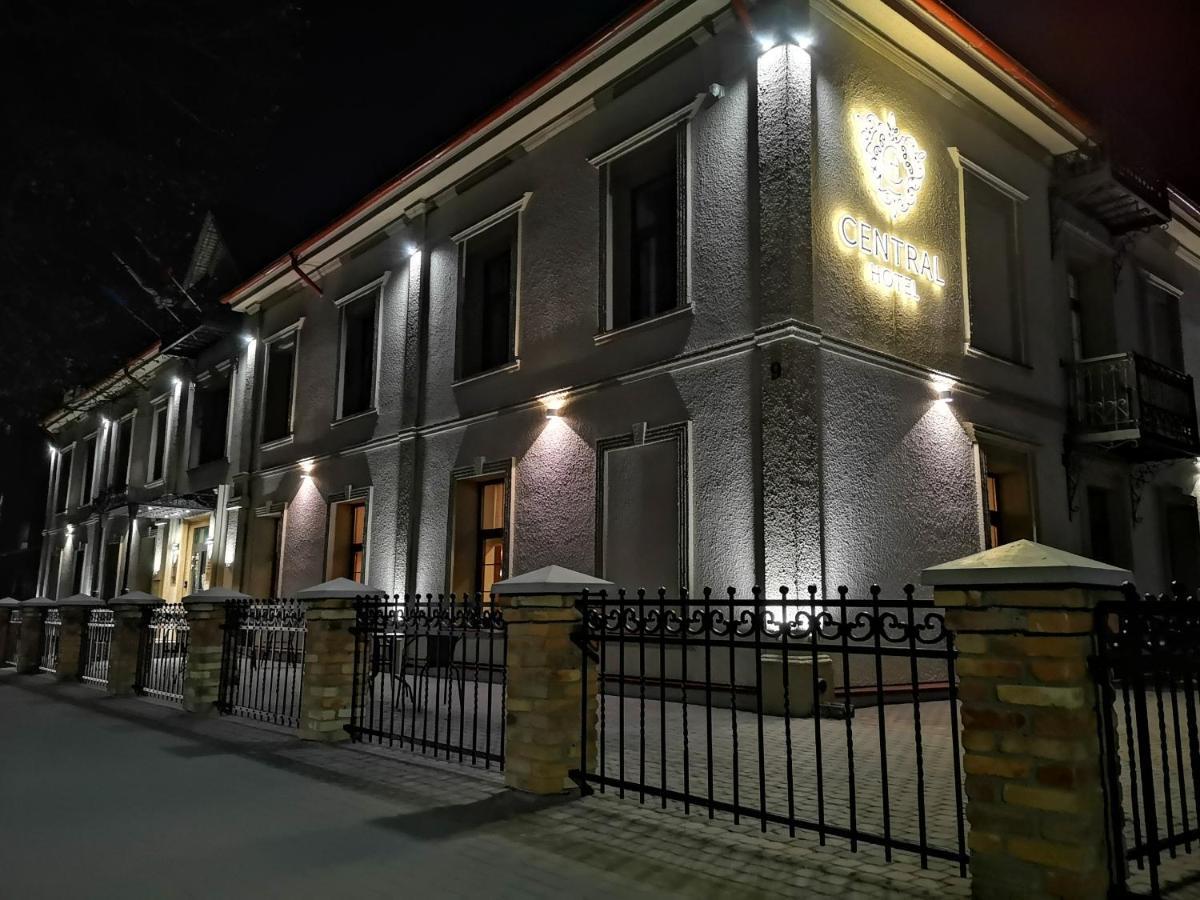 Central Hotel Radziwiliszki Extérieur photo